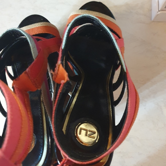 Size 7 Zu colourful wedges - Picture 6 of 8